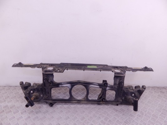 Передняя панель крепления облицовки (телевизор) BMW 5-series (E39) 51 71 8 159 610