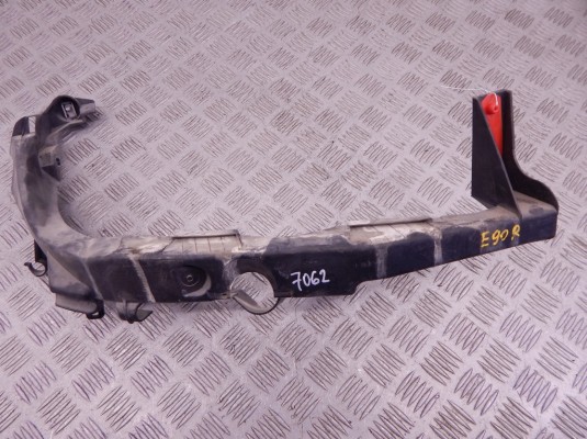 Крепление фары правой BMW 3-series (E90/91/92) 51 64 7 116 708