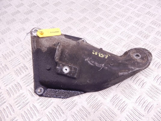 Кронштейн двигателя BMW X5-series (E53) 22 11 6 761 565