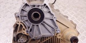 Раздаточная коробка BMW X5-series (E70) 27 10 7 574 777 Раздаточная коробка BMW X5-series (E70) 27 10 7 574 777