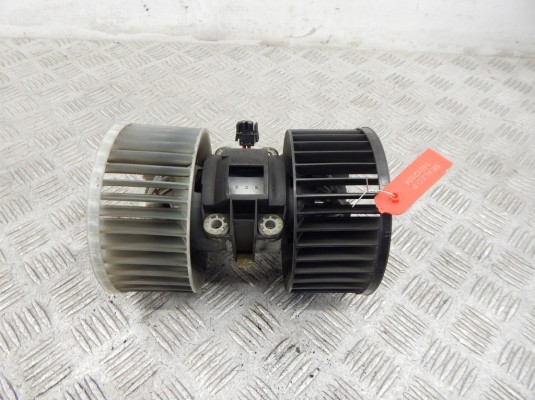 Моторчик печки BMW 3-series (E46) 64 11 9 204 154