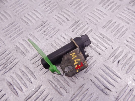 Датчик коленвала BMW 5-series (E39) 13 62 2 243 560 Датчик коленвала BMW 5-series (E39) 13 62 2 243 560