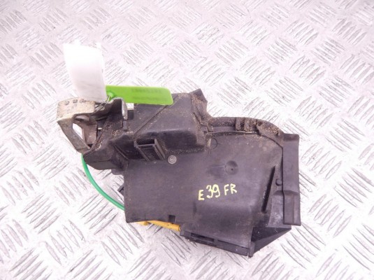 Замок двери передней правой BMW 5-series (E39) 51 21 8 235 104