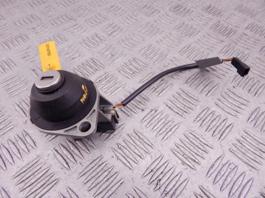 Личинка замка багажника BMW 5-series (E39) 61 31 8 363 699