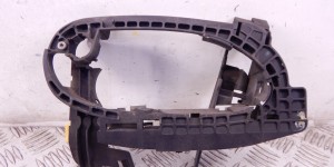 Скелет ручки наружной передней правой BMW 7-series (E65/66) 51 21 7 013 706