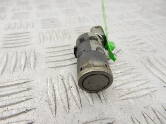 Датчик парктроника BMW 5-series (E60/61) 6989110 Датчик парктроника BMW 5-series (E60/61) 6989110