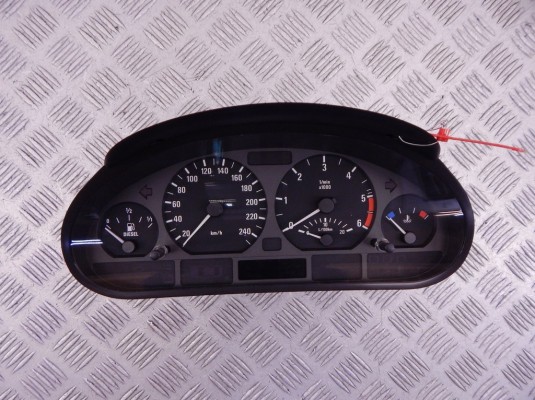 Щиток приборов (приборная панель) BMW 3-series (E46) 62 11 6 956 971 Щиток приборов (приборная панель) BMW 3-series (E46) 62 11 6 956 971