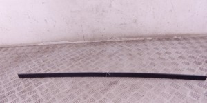 Молдинг двери передней левой BMW 3-series (E46) 51 13 8 208 449