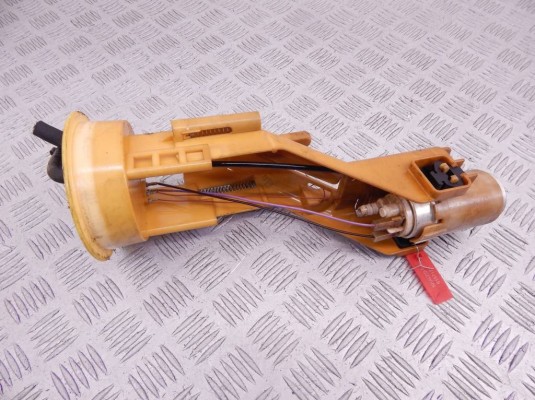 Насос топливный BMW X5-series (E53) 16 11 6 763 817
