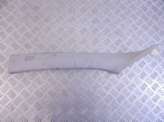 Обшивка стойки передней левой BMW 5-series (E60/61) 51 43 7 027 085