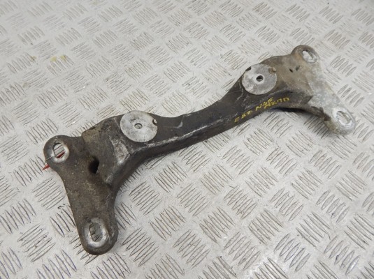 Кронштейн КПП BMW 1-series (E87) 22 31 6 760 299