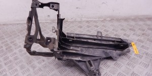 Крепление фары левой BMW 7-series (F01/02) 51 64 7 184 159