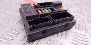 Блок предохранителей BMW X3-series (E83) 12 63 7 560 626 Блок предохранителей BMW X3-series (E83) 12 63 7 560 626