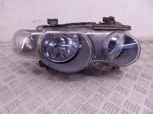 Фара правая BMW 3-series (E46) 63 12 6 901 970 Фара правая BMW 3-series (E46) 63 12 6 901 970