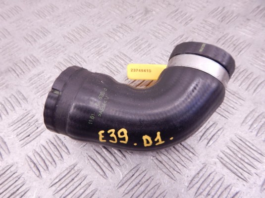 Патрубок интеркулера BMW 5-series (E39) 11 61 7 786 530