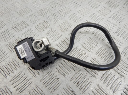 Минусовой провод аккумулятора BMW 1-series (E87) 12 42 7 587 463