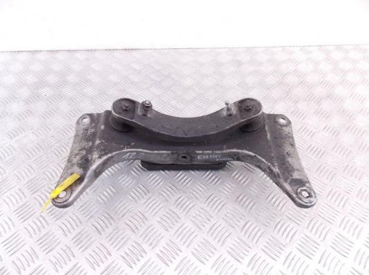 Кронштейн КПП BMW 5-series (E39) 22 31 6 751 583