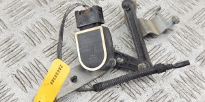 Датчик положения кузова BMW 3-series (F30/31) 37 14 6 860 843 Датчик положения кузова BMW 3-series (F30/31) 37 14 6 860 843