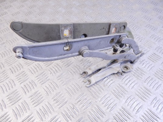Петля крышки багажника BMW 3-series (E46) 41 62 7 001 559
