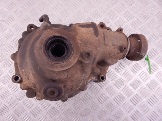 Редуктор переднего моста LAND-ROVER RANGE ROVER(2002-2005) Редуктор переднего моста LAND-ROVER RANGE ROVER(2002-2005)