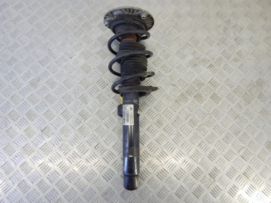 Стойка передняя правая BMW 3-series (F30/31) 31 31 6 791 551