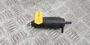 Насос (моторчик) омывателя стекла BMW 5-series (E39) 67 12 8 377 612 Насос (моторчик) омывателя стекла BMW 5-series (E39) 67 12 8 377 612