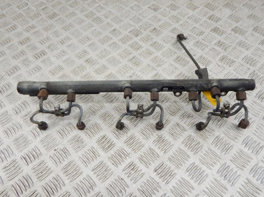 Трубка топливная BMW X5-series (E53) 13 51 7 788 679 Трубка топливная BMW X5-series (E53) 13 51 7 788 679