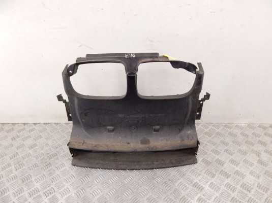 Воздухозаборник BMW 3-series (E46) 51 71 8 202 831