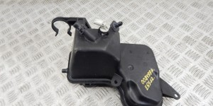 Бачок расширительный BMW 7-series (E65/66) 17 13 7 785 560 Бачок расширительный BMW 7-series (E65/66) 17 13 7 785 560