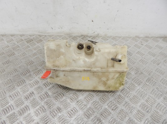 Бачок омывателя BMW 7-series (E65/66) 61 66 7 009 124 Бачок омывателя BMW 7-series (E65/66) 61 66 7 009 124