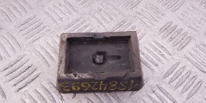 Опора под домкрат (поддомкратная подушка) BMW 3-series (E46) 51 71 8 268 885