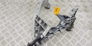 Кронштейн BMW 7-series (F01/02) 51 45 9 170 417 Кронштейн BMW 7-series (F01/02) 51 45 9 170 417