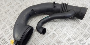 Патрубок воздушного фильтра BMW X5-series (E53) 13 71 7 786 002