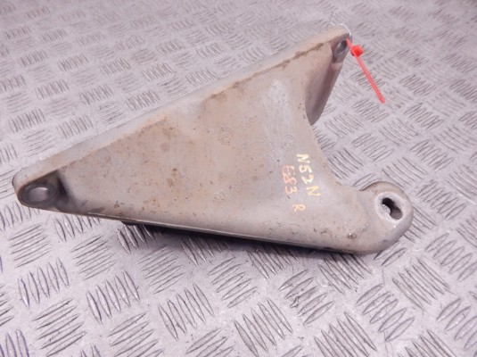 Кронштейн двигателя BMW X3-series (E83) 22 11 3 415 180 Кронштейн двигателя BMW X3-series (E83) 22 11 3 415 180