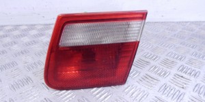 Фонарь крышки багажника правый BMW 3-series (E46) 63 21 8 368 760