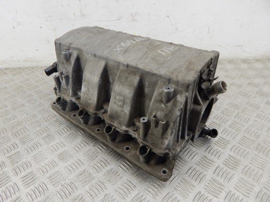 Коллектор впускной BMW X5-series (E53) 11 61 7 537 882