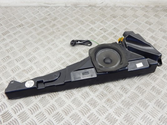 Динамик двери передней левой BMW 5-series (E39) 65 13 8 360 775 Динамик двери передней левой BMW 5-series (E39) 65 13 8 360 775