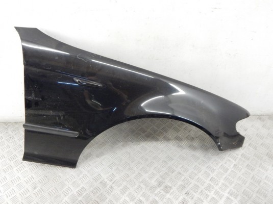 Крыло переднее правое BMW 3-series (E46) 41 35 7 042 324