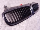 Решетка радиатора BMW 7-series (E65/66) 51 13 7 037 727
