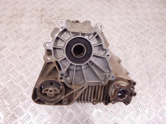 Раздаточная коробка BMW X3-series (E83) 27 10 3 455 133 Раздаточная коробка BMW X3-series (E83) 27 10 3 455 133