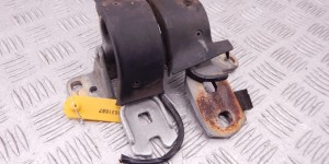 Петля крышки багажника BMW 5-series (E39) 41 62 8 227 946 Петля крышки багажника BMW 5-series (E39) 41 62 8 227 946
