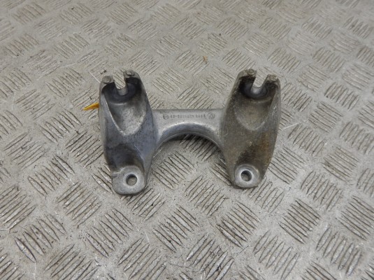 Кронштейн КПП BMW 3-series (E90/91/92) 22 32 6 774 105