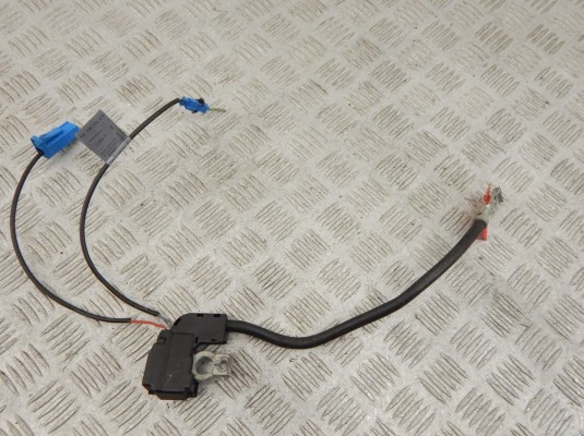 Минусовой провод аккумулятора BMW 1-series (E87) 61 12 9 215 953