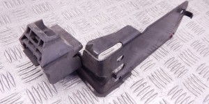 Передняя панель крепления облицовки (телевизор) BMW 3-series (E90/91/92) 51 64 7 117 812