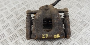 Суппорт передний правый BMW 1-series (E87) 34 11 6 774 682