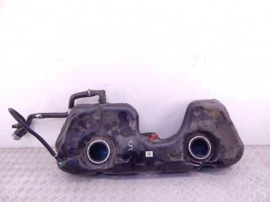 Бак топливный BMW 3-series (E90/91/92) 16 11 7 283 802