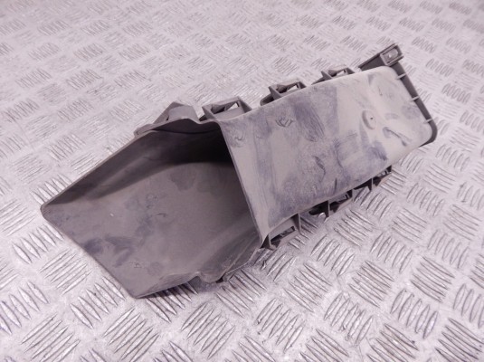 Воздуховод тормозной правый BMW 3-series (E90/91/92) 51 74 7 121 570