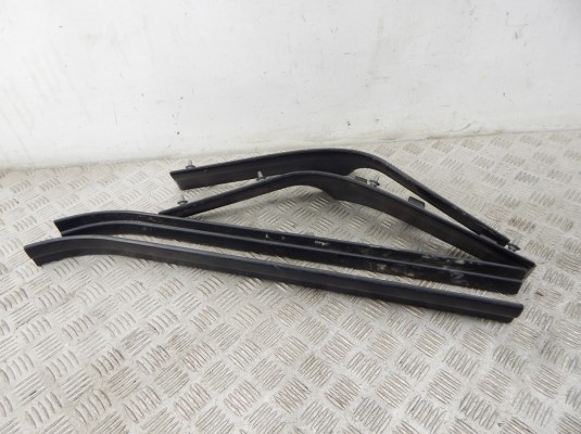 Накладка декоративная BMW X5-series (E53) 8402109