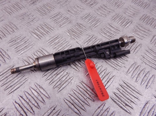 Форсунка BMW X1-series (E84) 13 64 7 639 994 Форсунка BMW X1-series (E84) 13 64 7 639 994