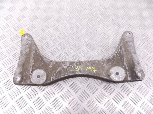 Кронштейн КПП BMW 5-series (E39) 22 31 6 751 583
